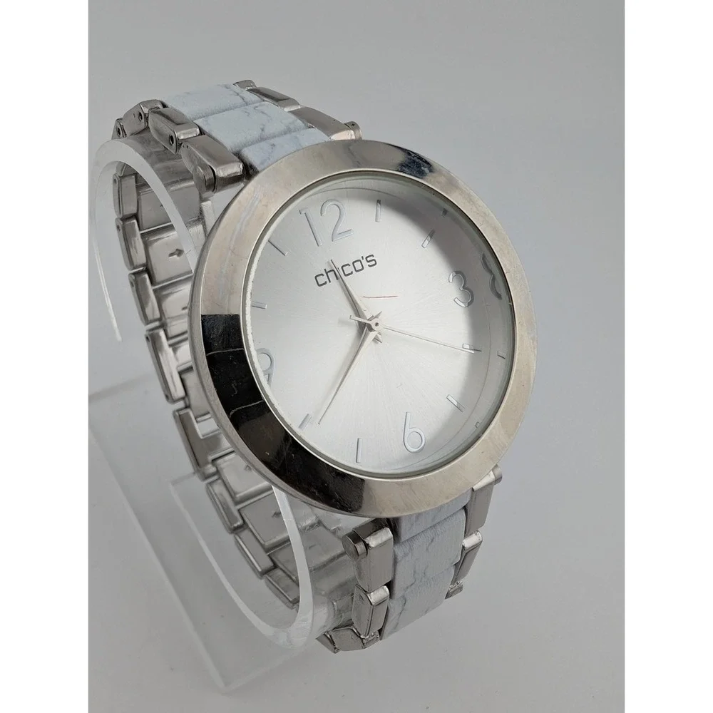 Chicos Watch Women 39mm Case Marble‎ White Band 7.75